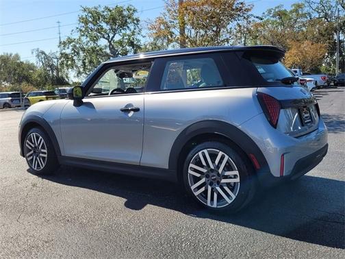 2025 MINI Hardtop