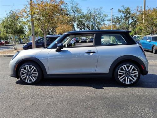 2025 MINI Hardtop