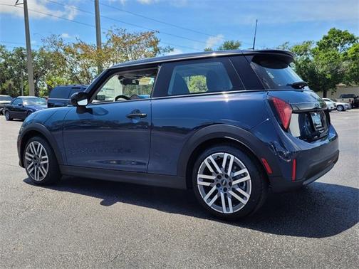 2025 MINI Hardtop 