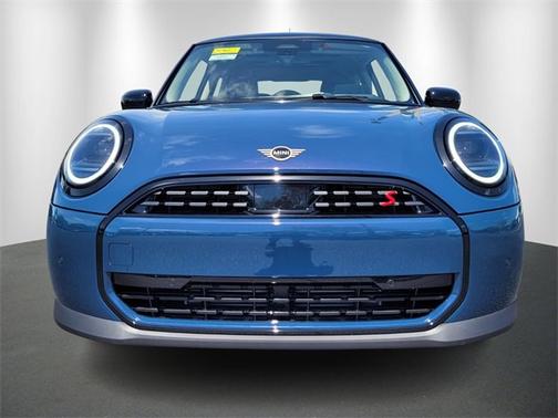 2025 MINI Hardtop 