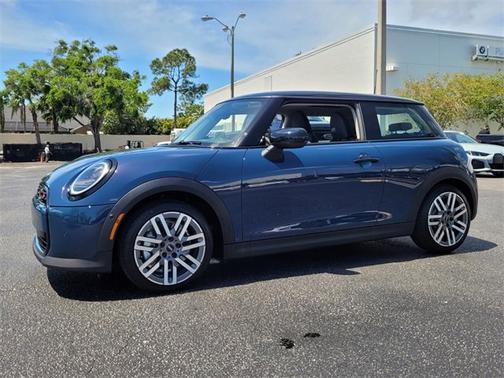 2025 MINI Hardtop 