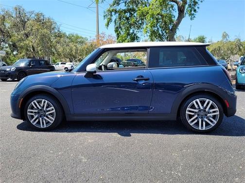 2025 MINI Hardtop