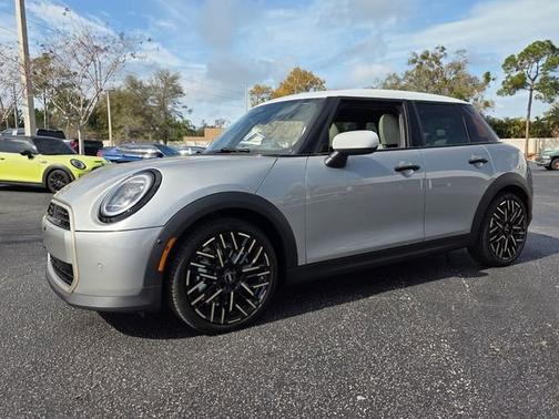 2026 MINI Hardtop 