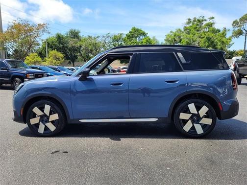 2025 MINI Countryman S