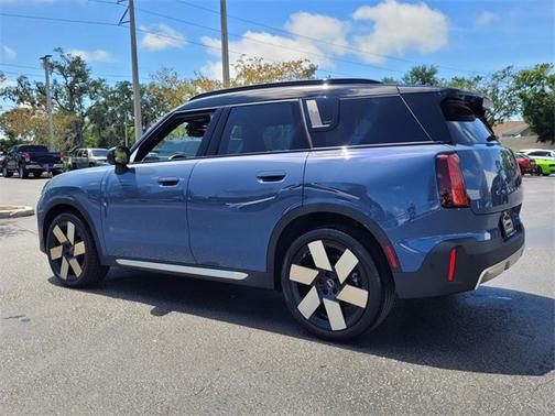 2025 MINI Countryman S