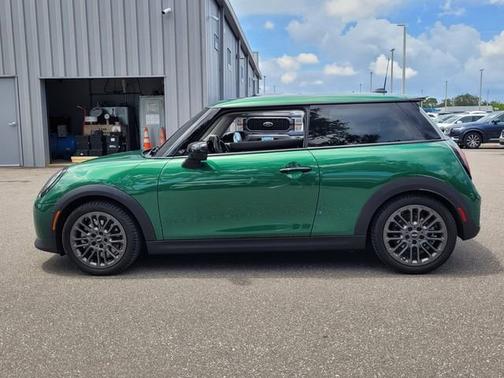 2025 MINI Hardtop 