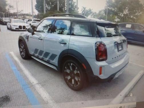 2023 MINI Countryman 