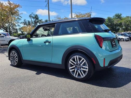 2025 MINI Hardtop