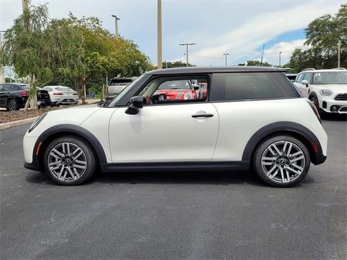 2025 MINI Hardtop