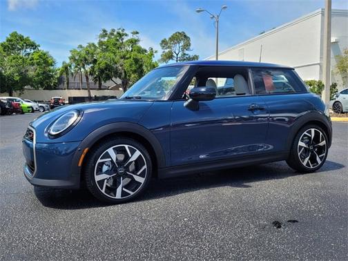 2025 MINI Hardtop