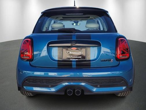 2022 MINI Hardtop Cooper S