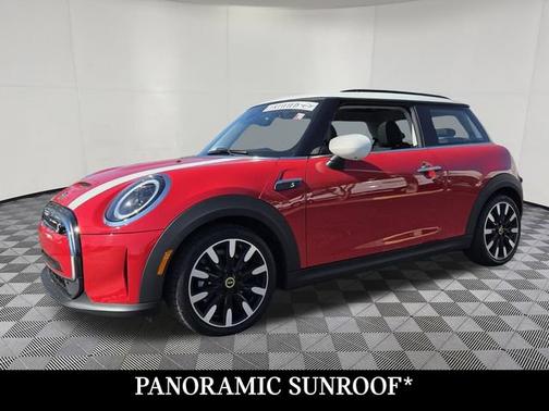 2024 MINI Hardtop Cooper SE