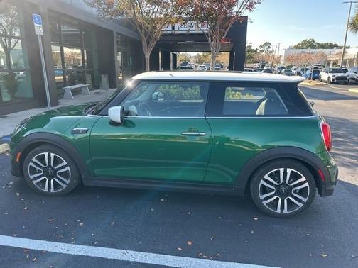 2023 MINI Hardtop 