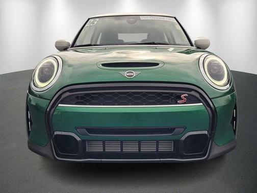 2023 MINI Hardtop 