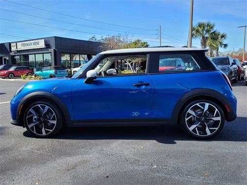 2025 MINI Hardtop 