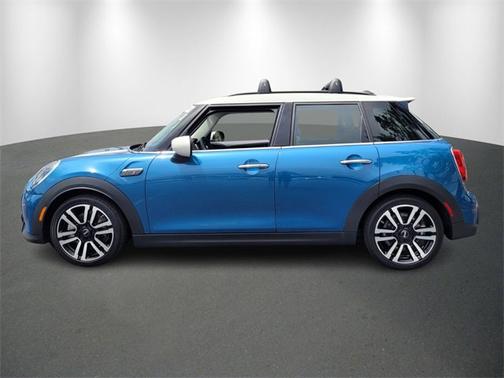 2023 MINI Hardtop
