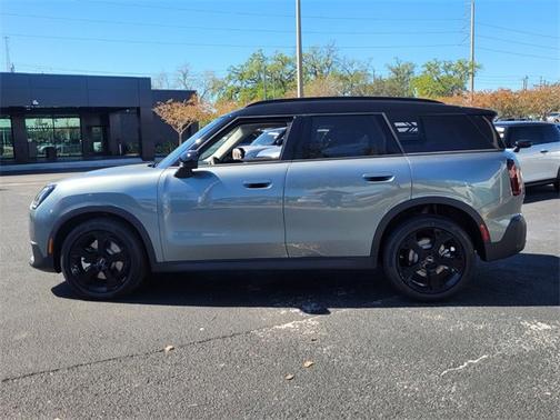 2025 MINI Countryman S