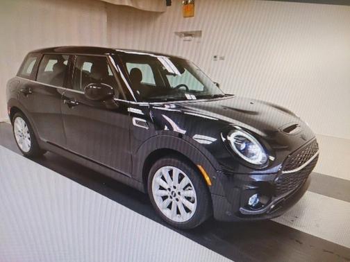2023 MINI Clubman