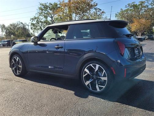 2025 MINI Hardtop