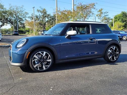 2025 MINI Hardtop