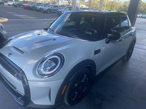 2022 MINI Hardtop Cooper S