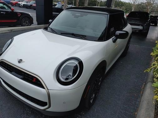 2025 MINI Hardtop 