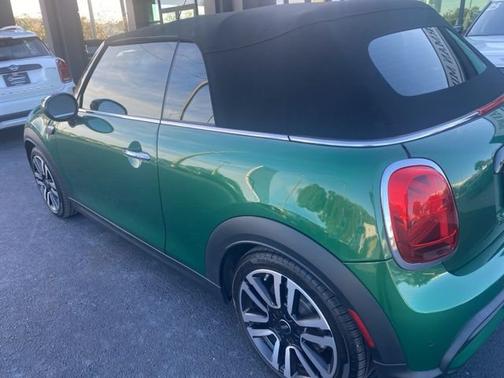 2023 MINI Convertible 