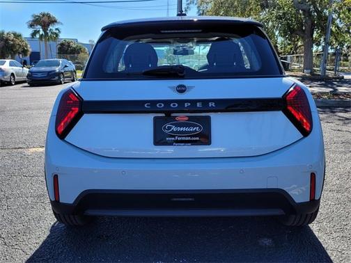 2025 MINI Hardtop 