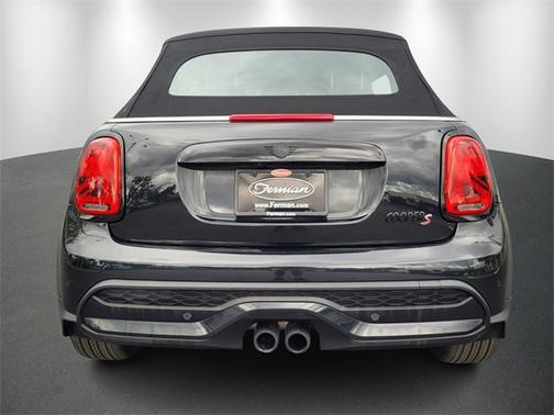 2023 MINI Convertible