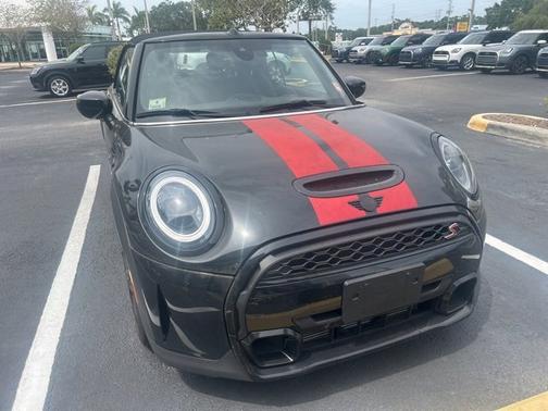 2023 MINI Convertible
