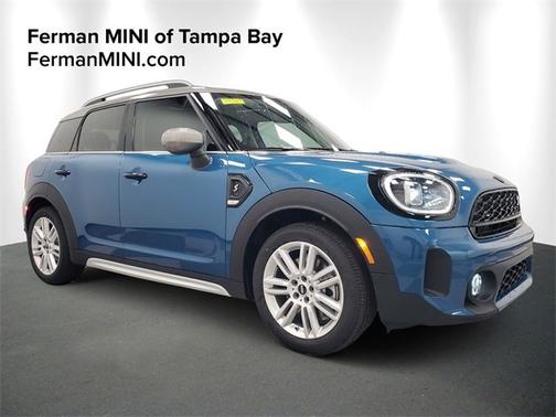 Photo 1 of 32 of 2023 MINI Countryman