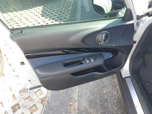 2022 MINI Clubman Cooper S