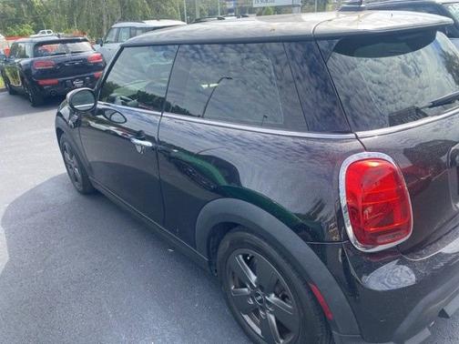 2023 MINI Hardtop