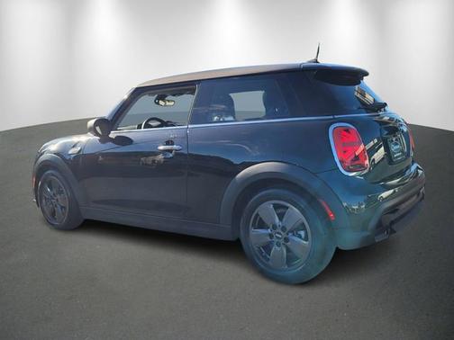 2023 MINI Hardtop 