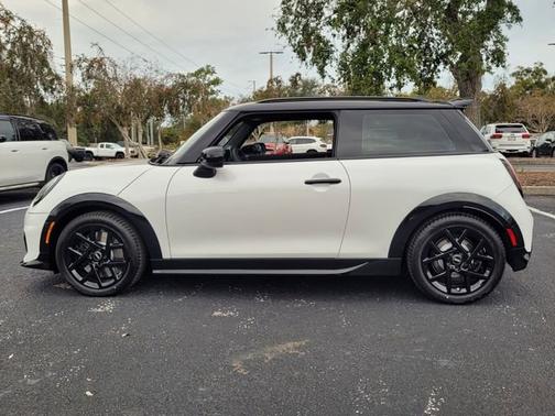 2026 MINI Hardtop 