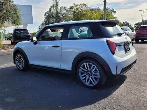 2025 MINI Hardtop