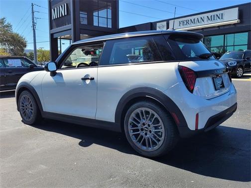 2025 MINI Hardtop