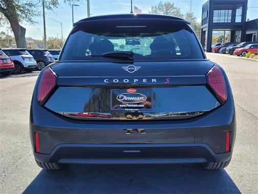 2025 MINI Hardtop 