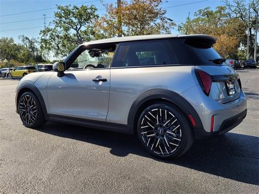 2025 MINI Hardtop