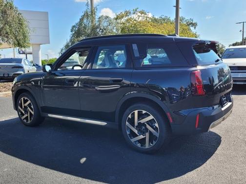 2025 MINI Countryman S