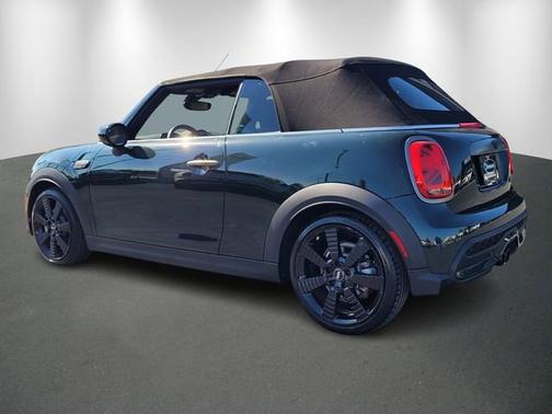 2023 MINI Convertible 