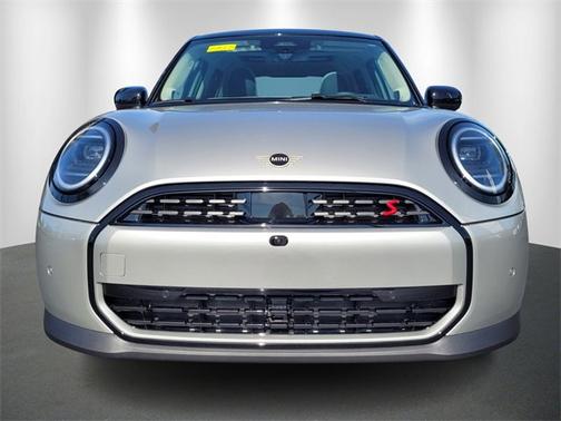 2025 MINI Hardtop 