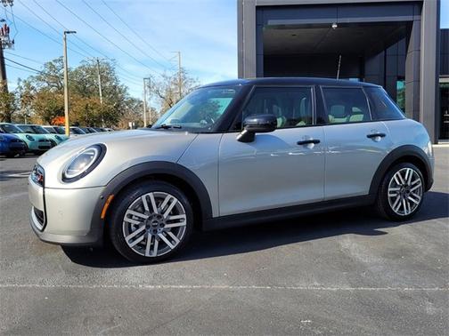 2025 MINI Hardtop 