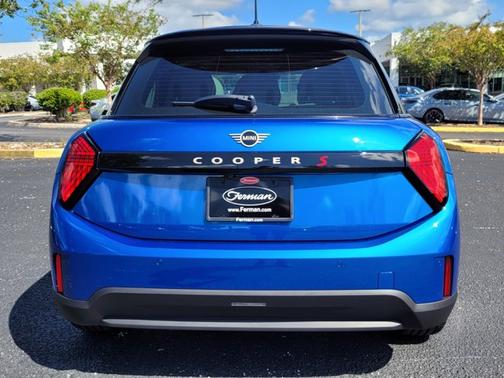 2025 MINI Hardtop