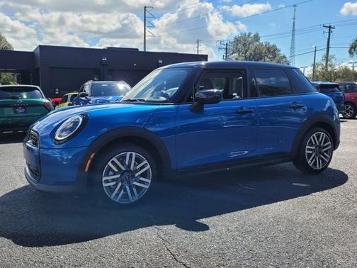 2025 MINI Hardtop