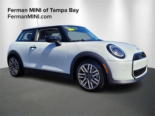 2025 MINI Hardtop