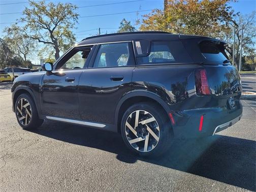 2025 MINI Countryman S