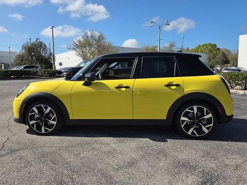 2026 MINI Hardtop 