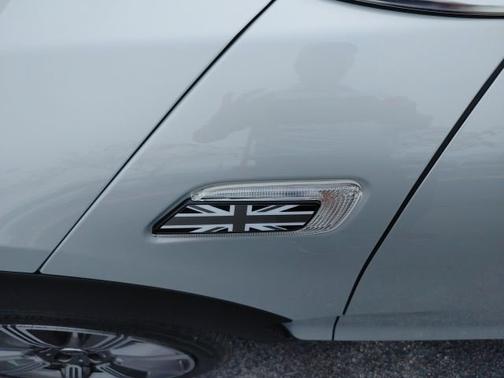 2022 MINI Clubman Cooper S