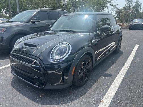 2023 MINI Hardtop